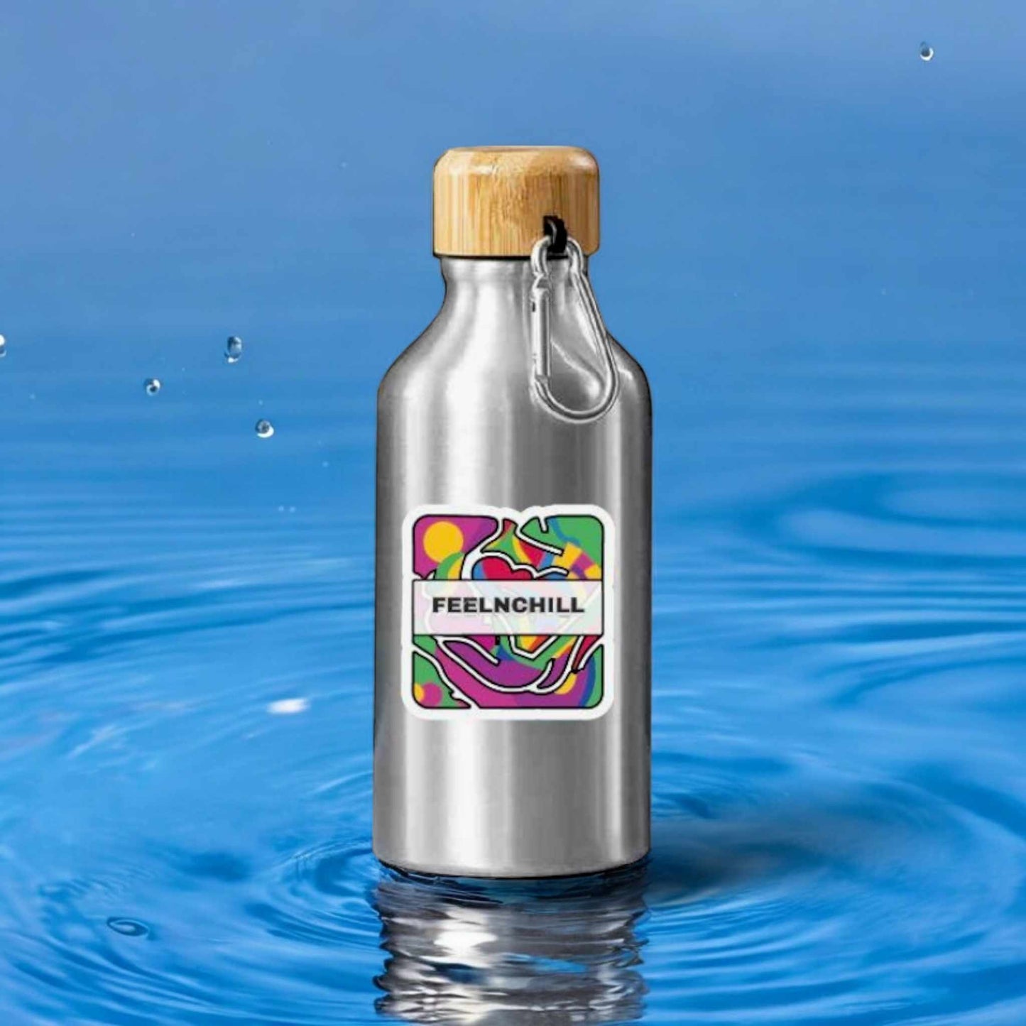 Gourde en aluminium et bambou, légère et écologique, pour rester hydraté tout en réduisant les déchets