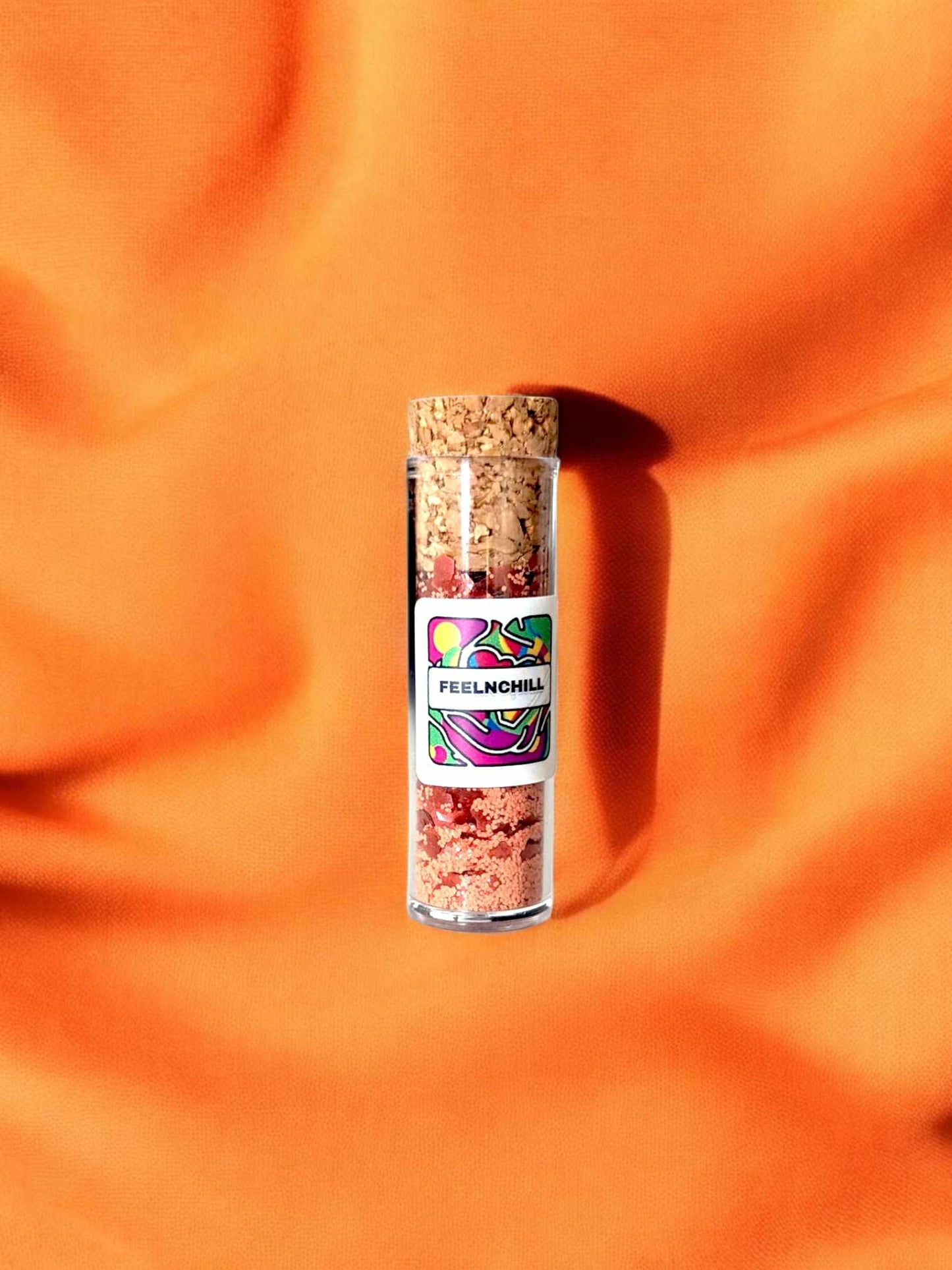Pot de paillettes biodégradables Feelnchill orange 100% pures, pour des maquillages audacieux